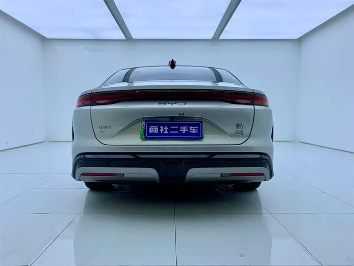 BYD Han L 2025 2025款 EV 四驱激光雷达旗舰型