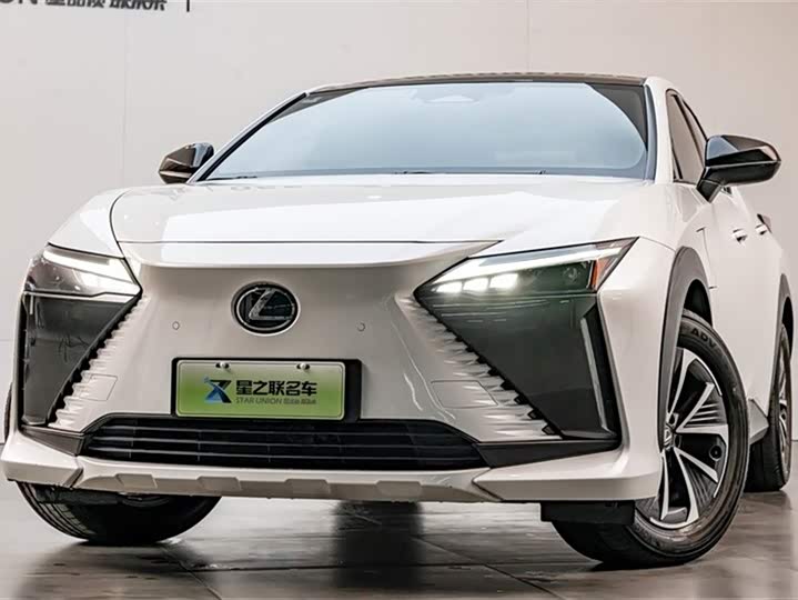 Lexus RZ 2023 2023款 450e 四驱纵享版