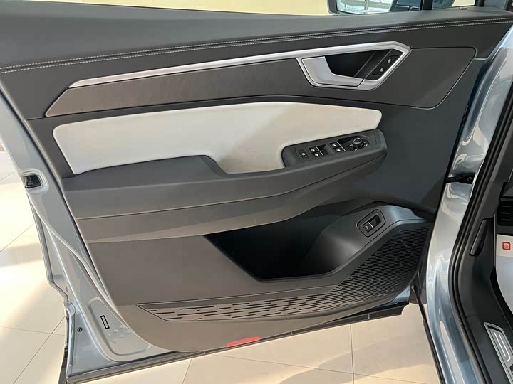 Volkswagen Talagon 2026 2026款 450TSI 四驱旗舰 6座