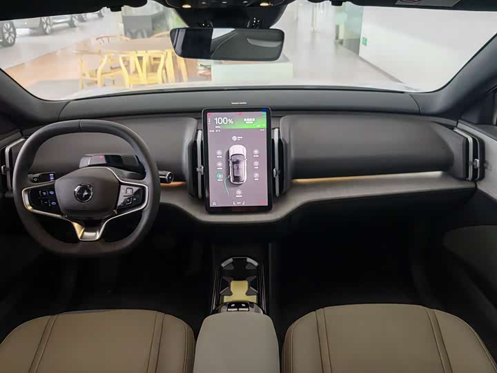 Volvo EX30 2026 2026款 CrossCountry 双电机四驱高性能版Ultra