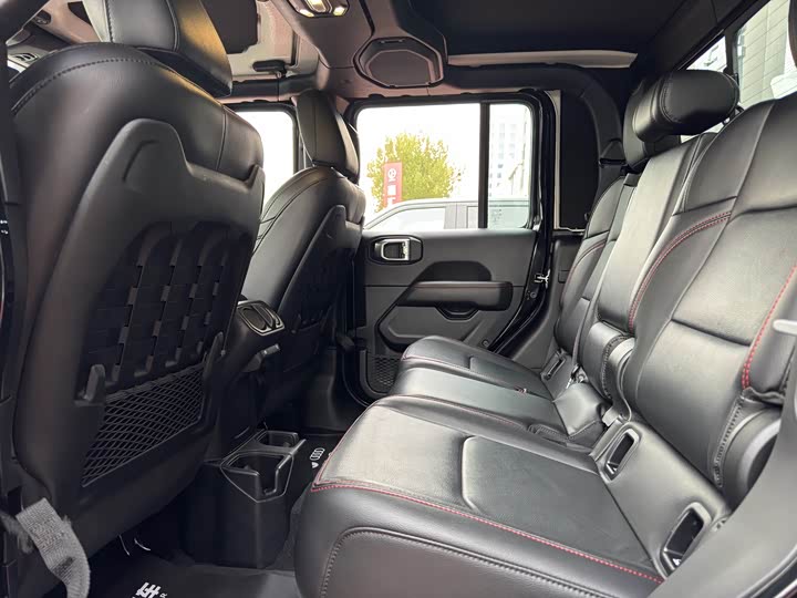 Jeep Gladiator 2022 2022款 3.6L 先行版