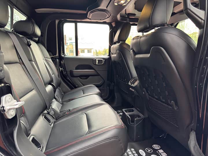 Jeep Gladiator 2022 2022款 3.6L 先行版