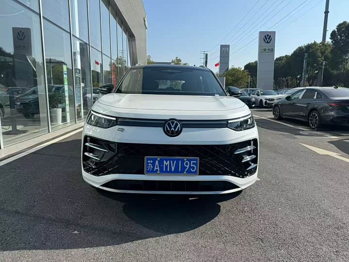 Volkswagen Tayron 2025 2025款 探岳L 380TSI 四驱豪华Easy包