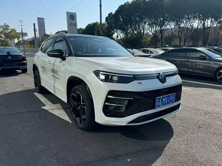 Volkswagen Tayron 2025 2025款 探岳L 380TSI 四驱豪华Easy包