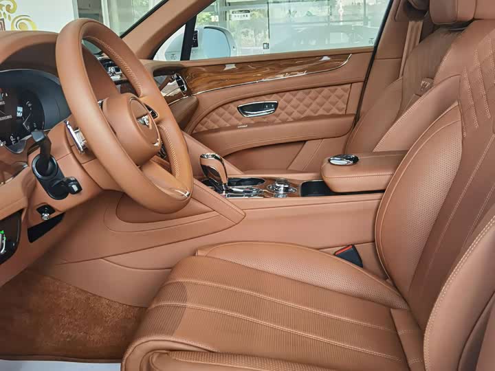 Bentley Bentayga 2022 2022款 4.0T V8