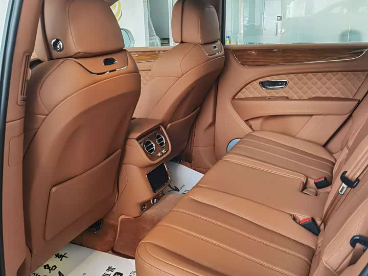 Bentley Bentayga 2022 2022款 4.0T V8
