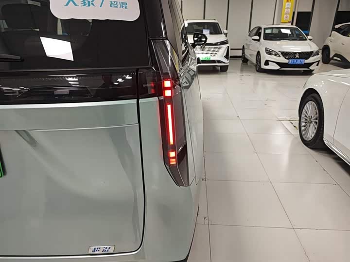 Maxus Mifa 7 2024 2024款 改款 超混 长续航版 悦享版