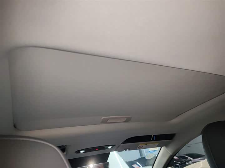 Geely Galaxy L6 2025 2025款 EM-i 140km 探索+版