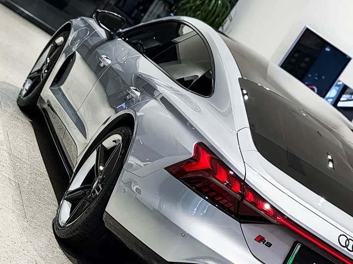 Audi RS e-tron GT 2023 2023款 基本型