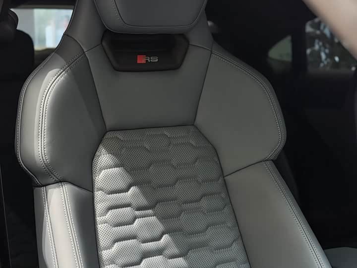 Audi RS e-tron GT 2023 2023款 基本型