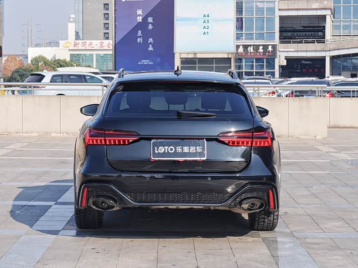 Audi A6 2022 2022款 allroad quattro 探索家 55 TFSI 尊享越野型