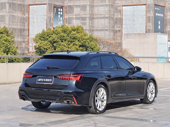 Audi A6 2022 2022款 allroad quattro 探索家 55 TFSI 尊享越野型