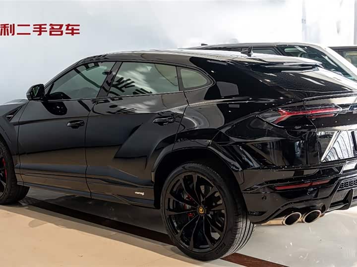 2023 Lamborghini Urus