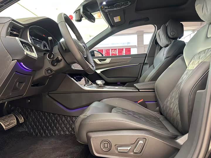 Audi A6L 2025 2025款 45 TFSI quattro 臻选动感型