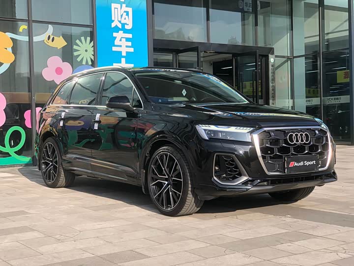 Audi Q7 2025 2025款 55 TFSI quattro S line尊贵型