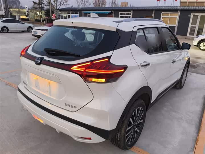 Nissan Kicks 2023 2023款 劲情版 1.5L 应有「劲」有 时尚版