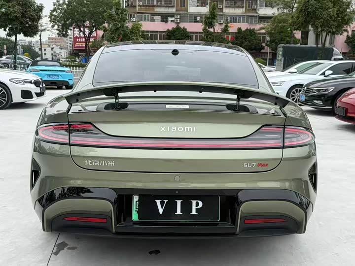 2024 Xiaomi SU7
