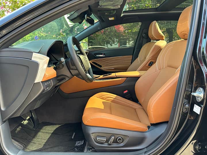 Toyota Avalon 2024 2024款 双擎 2.5L XLE尊贵版