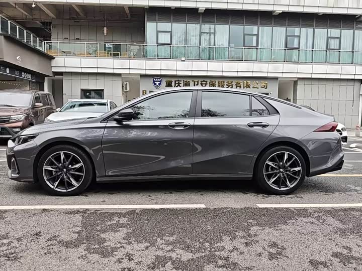 GAC Trumpchi Empow R 2024 2024款 270T DCT 影豹S版