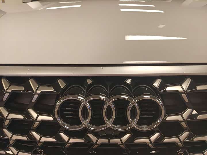 Audi Q3 2024 2024款 40 TFSI 时尚动感型