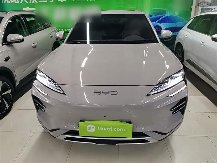 2025 BYD Song Plus Hybrid/EV