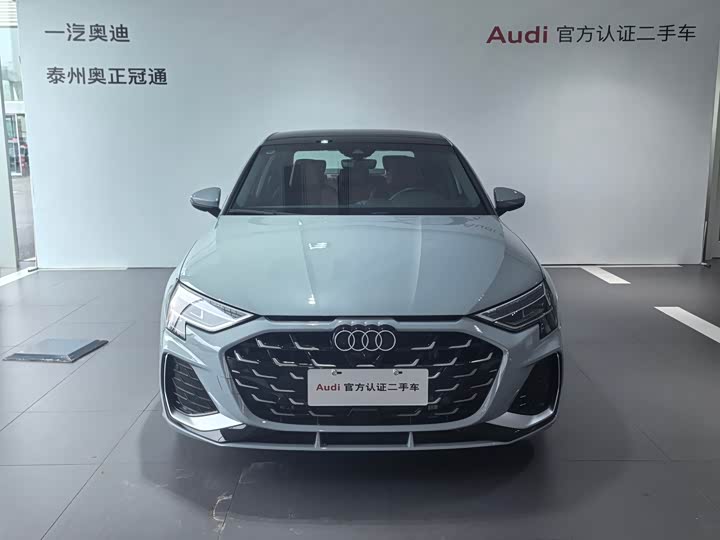 Audi A3 2025 2025款 A3L Limousine 35TFSI 飞驰尊享型