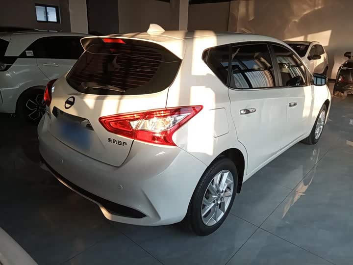 Nissan Tiida 2024 2024款 1.6L CVT酷动版
