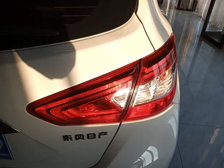 Nissan Tiida 2024 2024款 1.6L CVT酷动版