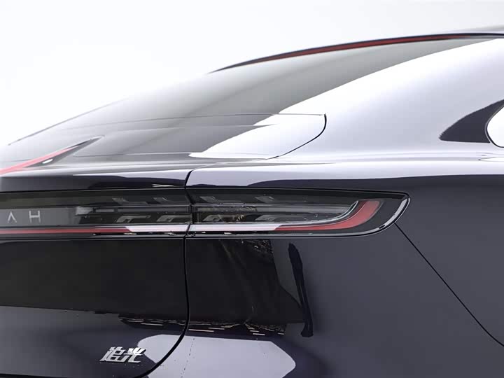 Voyah Passion 2024 2024款 PHEV 四驱超长续航旗舰版