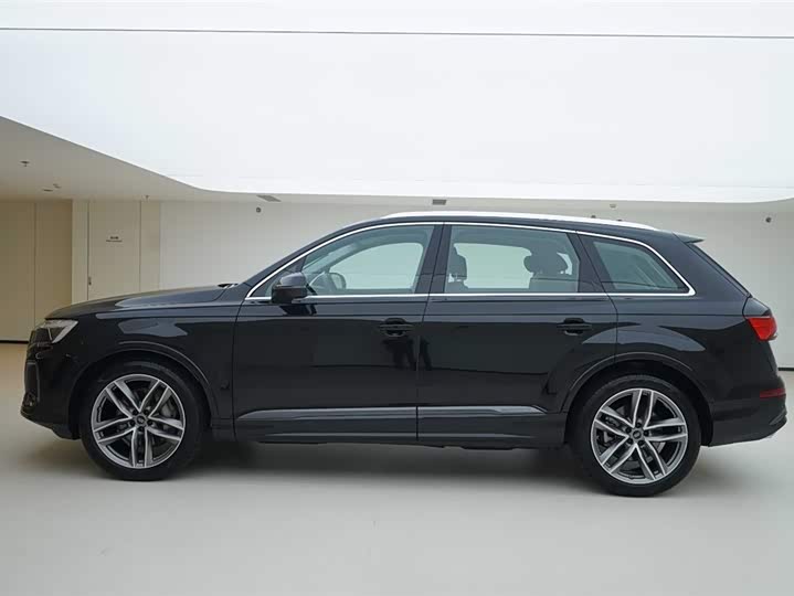 Audi Q7 2024 2024款 45 TFSI quattro S line运动型