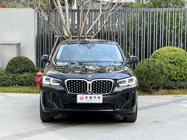BMW X4 2022 2022款 xDrive 25i M运动套装