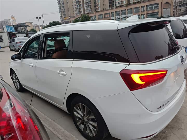 Buick GL6 2021 2021款 323T 轻混动互联豪华型