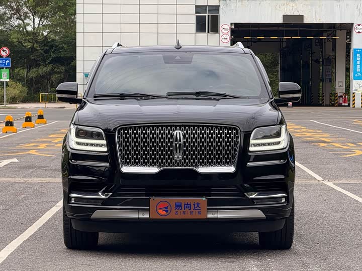 Lincoln Navigator 2022 2022款 3.5T 尊耀版