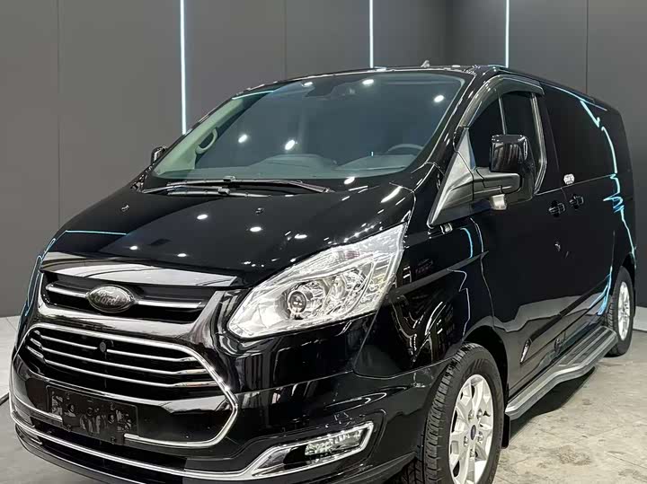 Ford Tourneo 2020 2020款 改款 2.0T 自动精英版