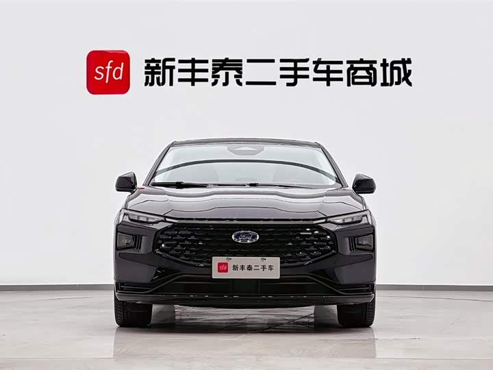 Ford Mondeo 2025 2025款 2.0T EcoBoost 豪华型