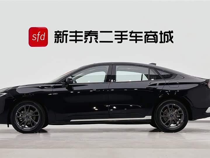 Ford Mondeo 2025 2025款 2.0T EcoBoost 豪华型