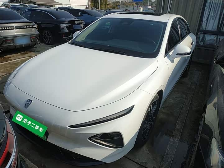 Roewe D7 2023 2023款 EV 510km 后驱旗舰版