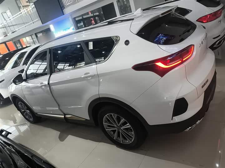 Jetour X70 2024 2024款 1.5T DCT荣耀PRO 7座
