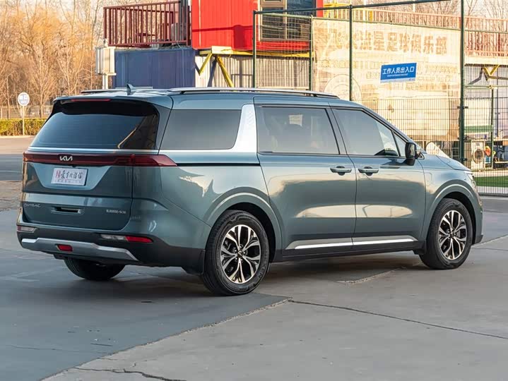 Kia Carnival 2021 2021款 2.0T 旗舰版