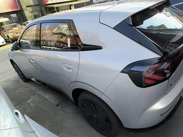 BAIC Arcfox T1 2025 2025款 425 PRO