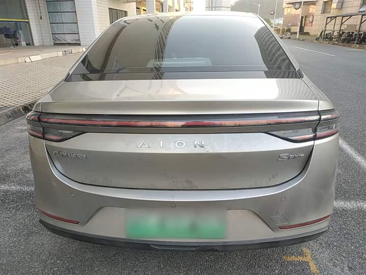 GAC Aion S Plus 2023 2023款 70 乐享版 三元锂