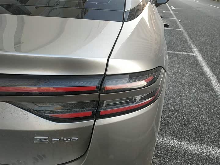 GAC Aion S Plus 2023 2023款 70 乐享版 三元锂