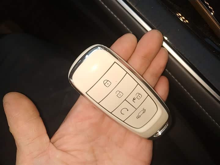 GAC Aion S Plus 2023 2023款 70 乐享版 三元锂