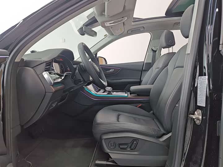 Audi Q7 2024 2024款 45 TFSI quattro S line黑武士型