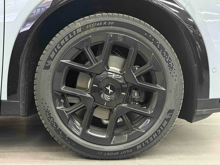 XPeng G7 2025 2025款 702 超长续航 Max