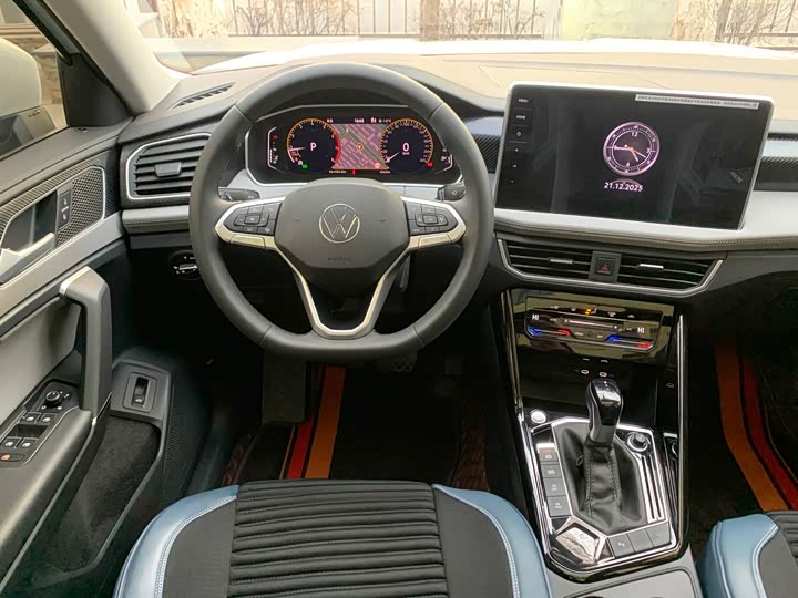 Volkswagen Tayron 2024 2024款 300TSI 两驱豪华Plus进阶版