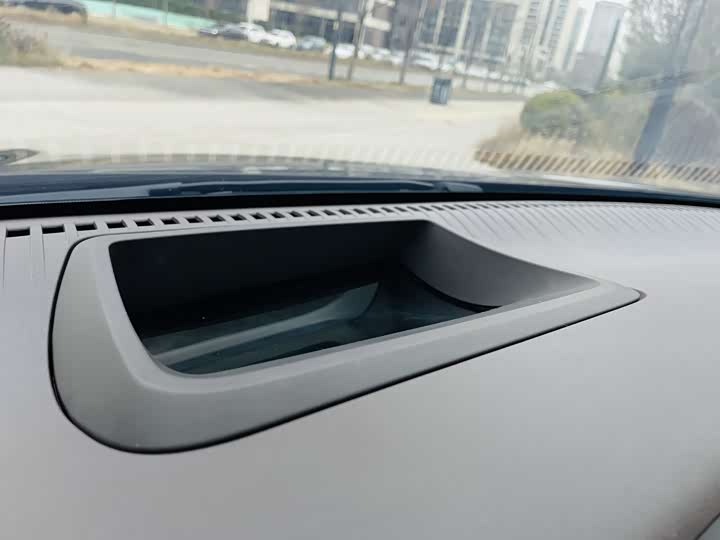 Denza D9 2025 2025款 DM-i 智驾版 1020 四驱旗舰型