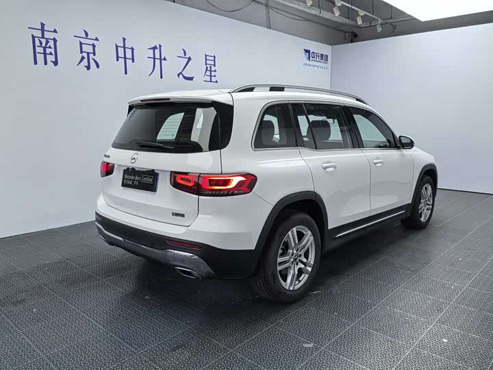 Mercedes-Benz A-Class 2024 2024款 A 200 L 时尚型