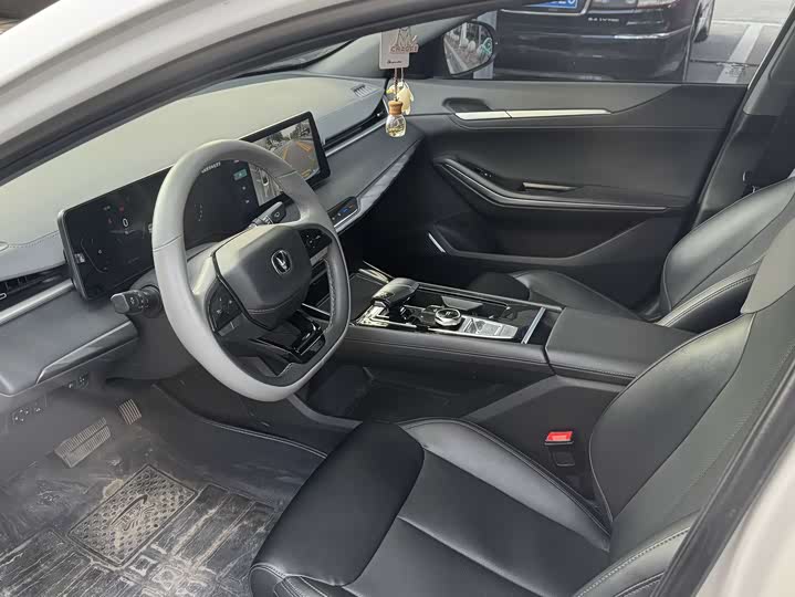 Changan Raeton Plus 2023 2023款 1.5T DCT尊贵型