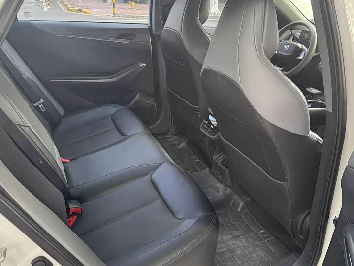 Changan Raeton Plus 2023 2023款 1.5T DCT尊贵型